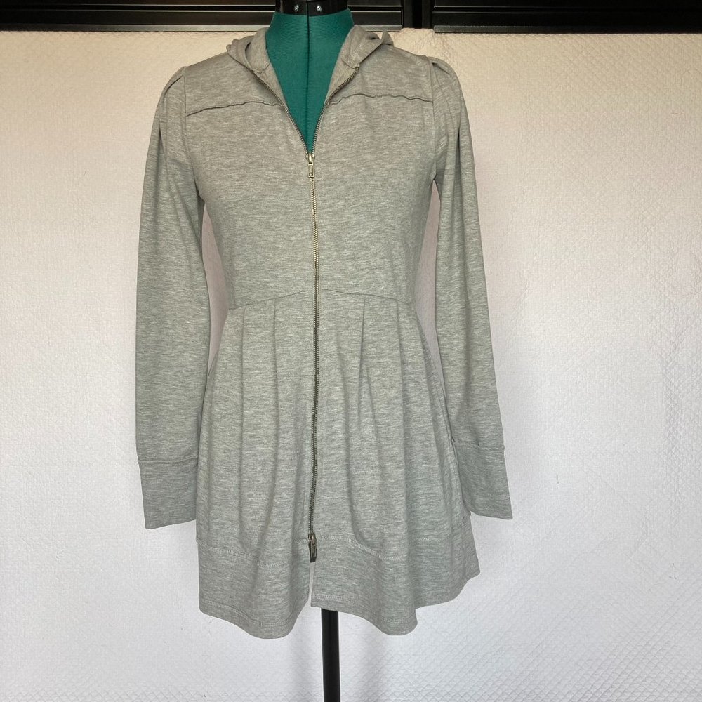 Venus Gray Hooded Sweat Jacket with Pleated Skirt sz XS